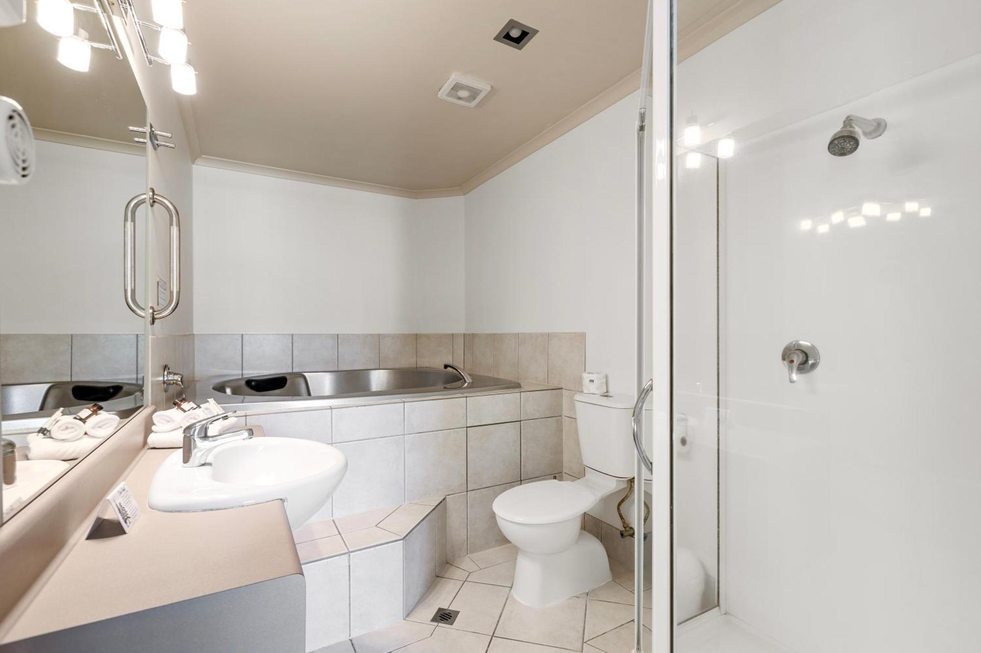 Tuscany Villas Whakatane Luaran gambar